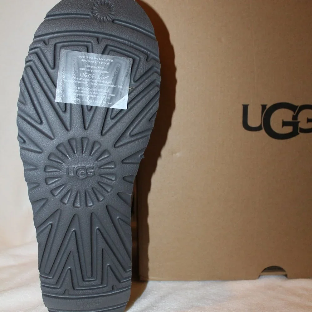 NEW UGG MINI LOGO SUEDE SHEARLING LINED ANKLE WINTER BOOTS‎ GRAY BLACK